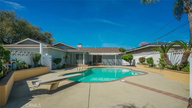 1904 Belmar, Upland, CA 91784
