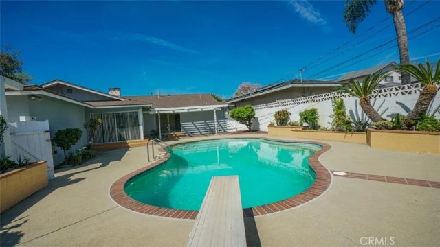 1904 Belmar, Upland, CA 91784