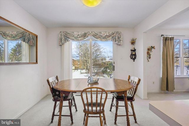 132 BARTLETT CT, Telford, PA 18969