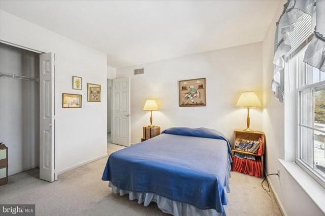 132 BARTLETT CT, Telford, PA 18969