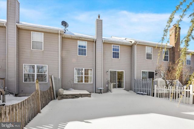 132 BARTLETT CT, Telford, PA 18969