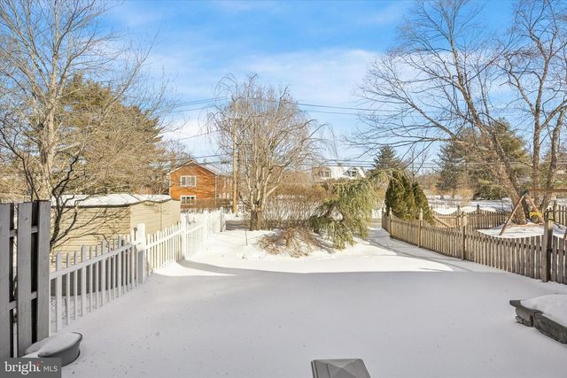 132 BARTLETT CT, Telford, PA 18969