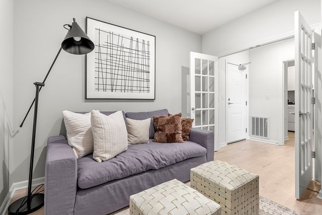 399 Neponset 411, Canton, MA 02021