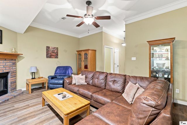 212 HEDGE HILL DRIVE, Calhoun, LA 71225