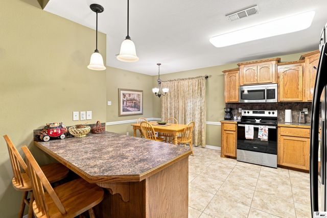 212 HEDGE HILL DRIVE, Calhoun, LA 71225