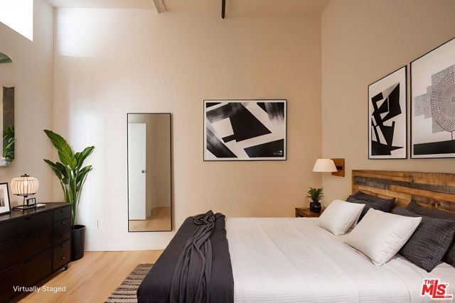 420 S San Pedro Street 210, Los Angeles, CA 90013