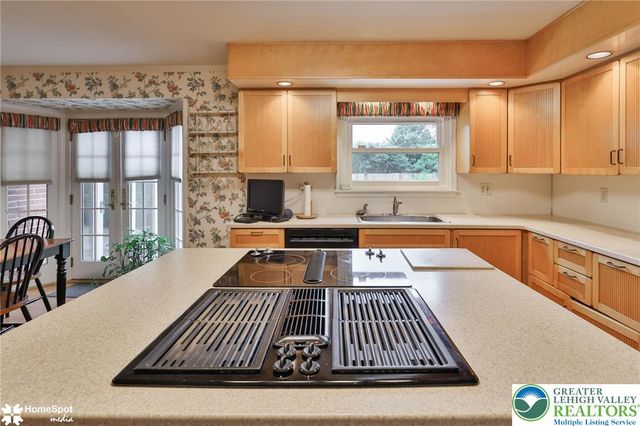 926 North Arch Street, Allentown City, PA 18104