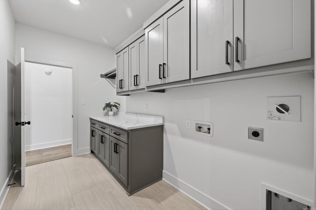 60 Lucia Lane, Maumelle, AR 72113