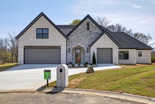 60 Lucia Lane, Maumelle, AR 72113