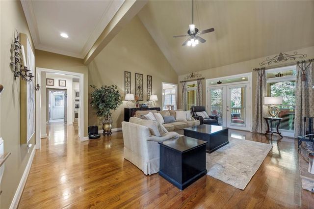 373 Flatstone SW, Marietta, GA 30064