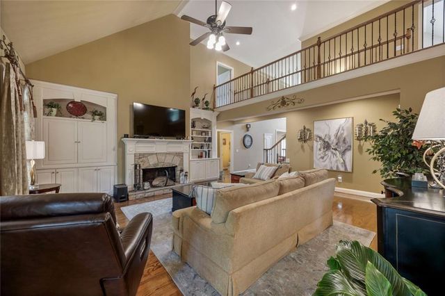 373 Flatstone SW, Marietta, GA 30064