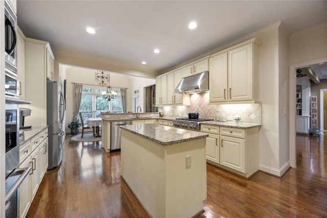 373 Flatstone SW, Marietta, GA 30064