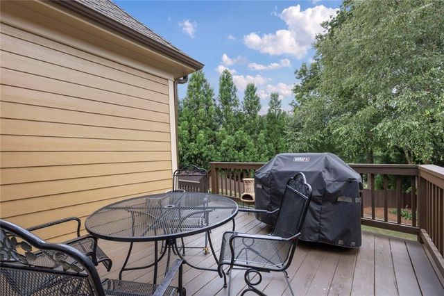 373 Flatstone SW, Marietta, GA 30064