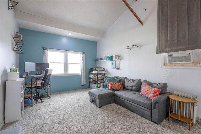 5205 Longview Road, Kansas City, MO 64137