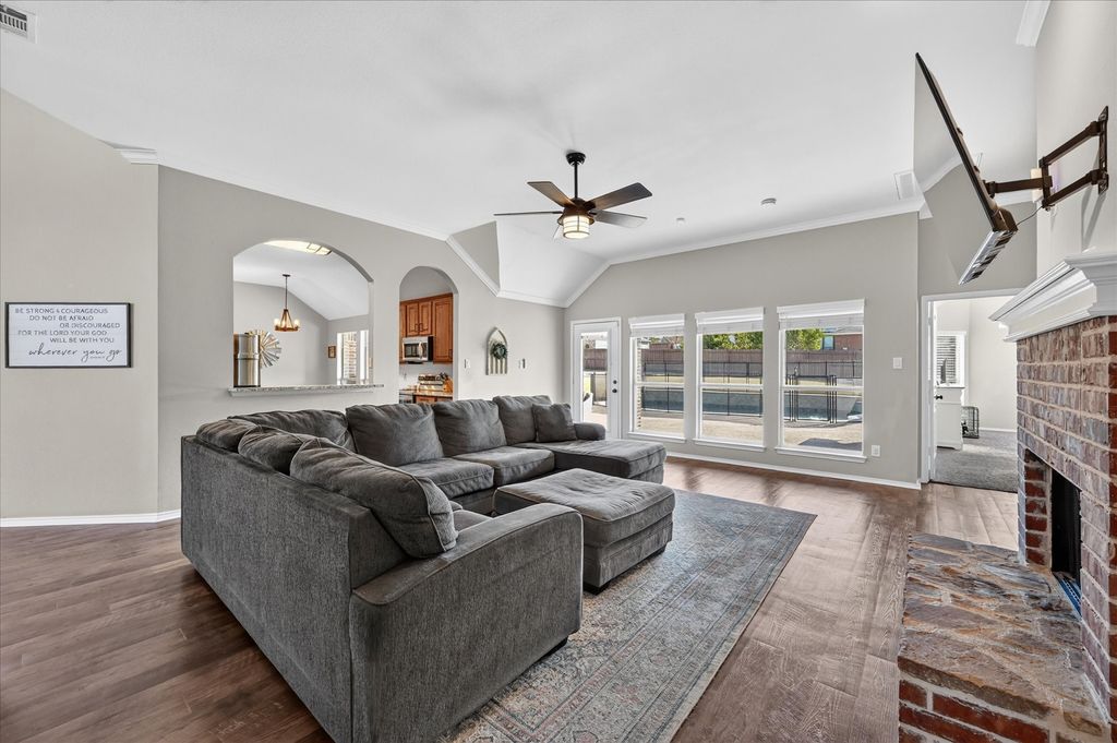 6460 Fox Run Dr., Midlothian, TX 76065 — photo 5