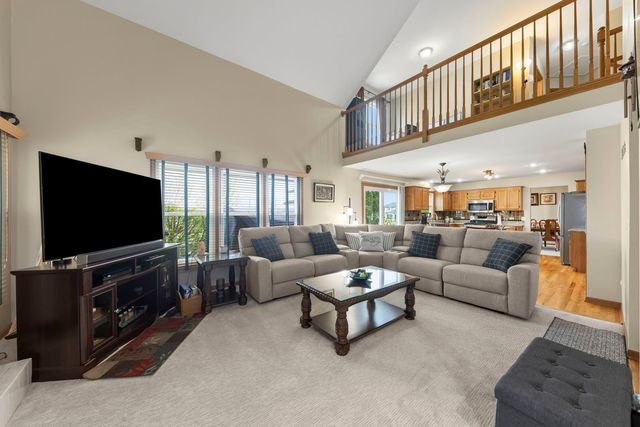 4108 Schillinger Drive, Naperville, IL 60564