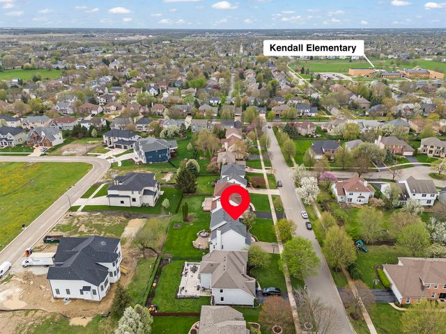 4108 Schillinger Drive, Naperville, IL 60564