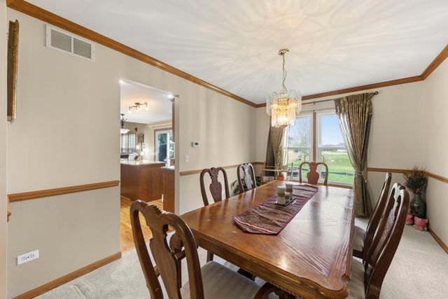 4108 Schillinger Drive, Naperville, IL 60564