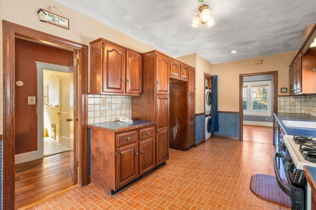 148 Wilson Ave, Quincy, MA 02170