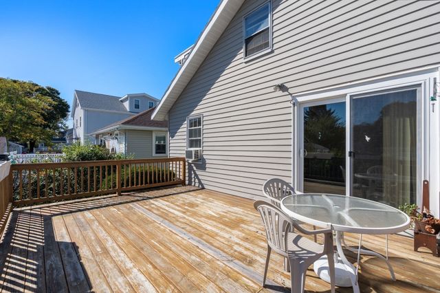 148 Wilson Ave, Quincy, MA 02170