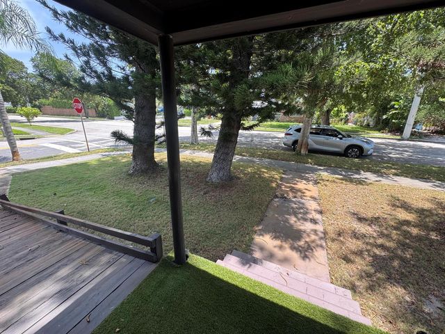 2919 Poinsettia Avenue, West Palm Beach, FL 33407
