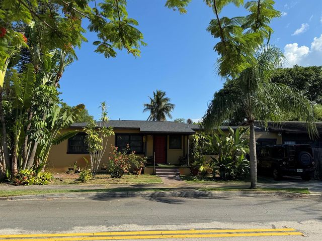 2919 Poinsettia Avenue, West Palm Beach, FL 33407