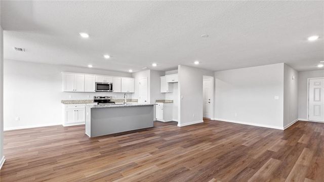 4405 Penn Drive, Semmes, AL 36575
