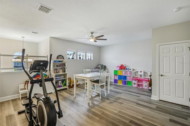 9085 SPRUCE CREEK CIRCLE, Riverview, FL 33578
