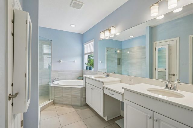 9085 SPRUCE CREEK CIRCLE, Riverview, FL 33578