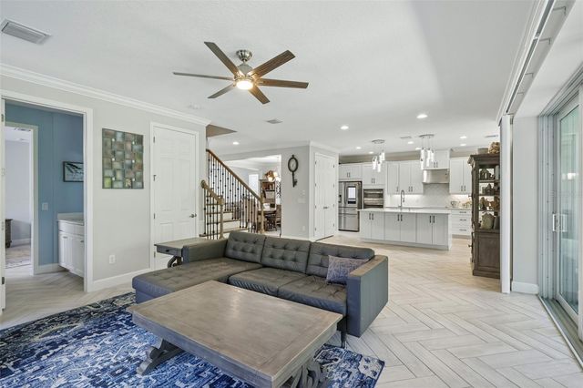 9085 SPRUCE CREEK CIRCLE, Riverview, FL 33578