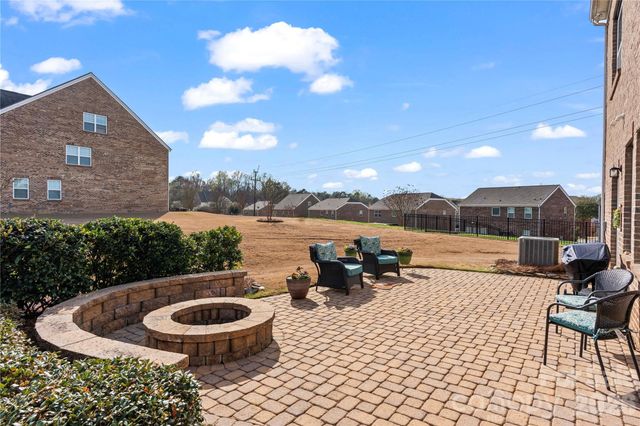 2617 Kinmere Drive, Gastonia, NC 28056