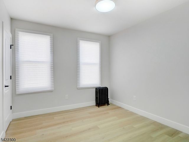 88 Paine Ave, Irvington Twp., NJ 07111