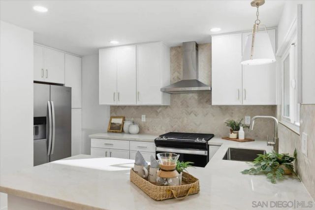 4970 Mable Way, San Diego, CA 92117