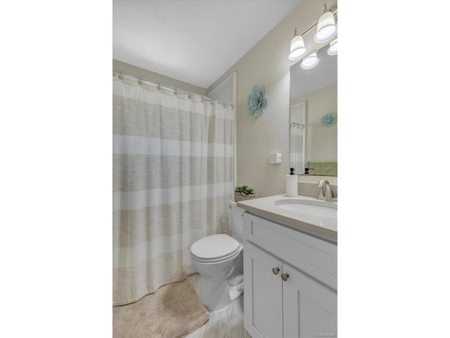 7140 E 60th Way, Commerce City, CO 80022