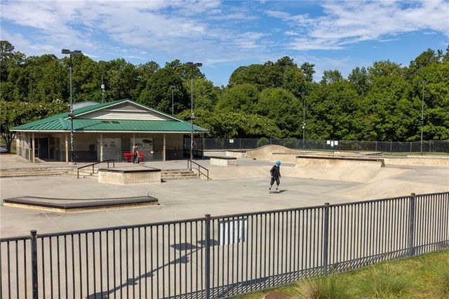 1318 Mile Post Drive, Dunwoody, GA 30338