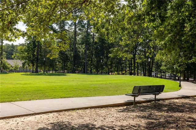 1318 Mile Post Drive, Dunwoody, GA 30338