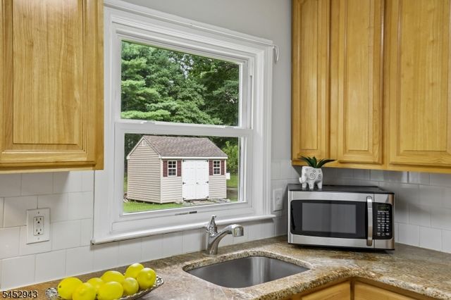 14 Intervale Rd, Parsippany-troy Hills Twp., NJ 07005