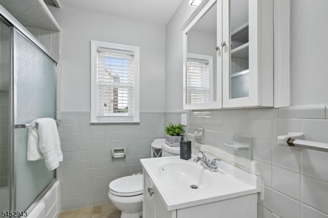 14 Intervale Rd, Parsippany-troy Hills Twp., NJ 07005