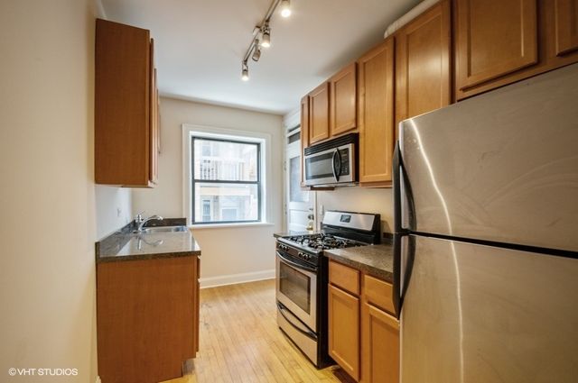 3511 N Racine Avenue 1E, Chicago, IL 60657