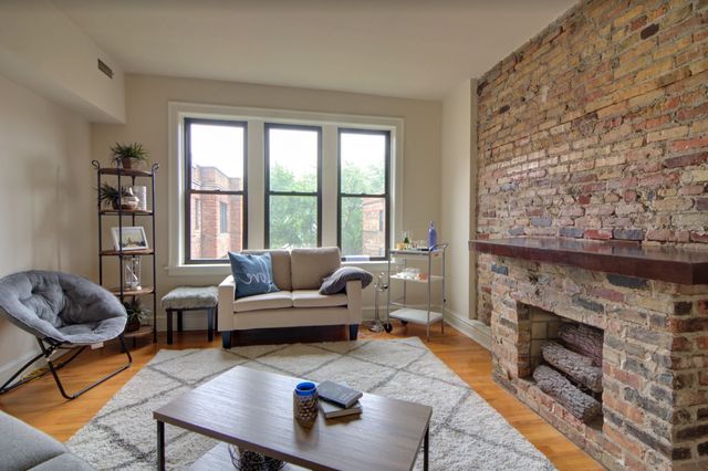 3511 N Racine Avenue 1E, Chicago, IL 60657