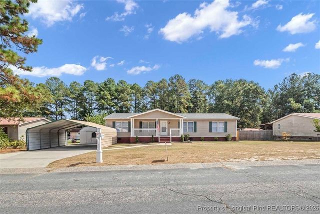 1809 Obannon Drive, Raeford, NC 28376