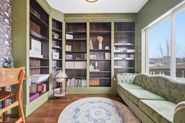 1120 Francesca Court, Chaska, MN 55318