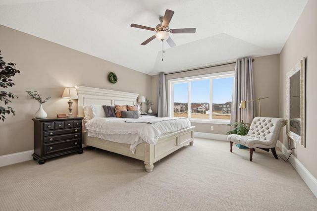 1120 Francesca Court, Chaska, MN 55318