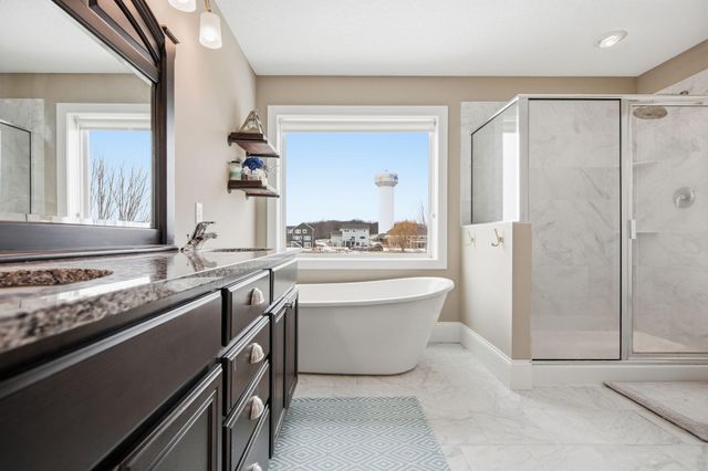 1120 Francesca Court, Chaska, MN 55318