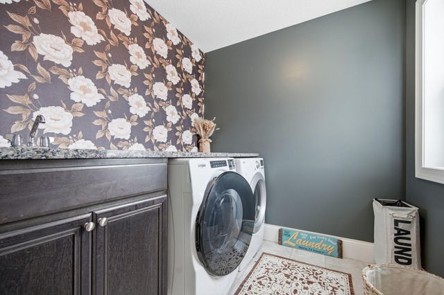 1120 Francesca Court, Chaska, MN 55318