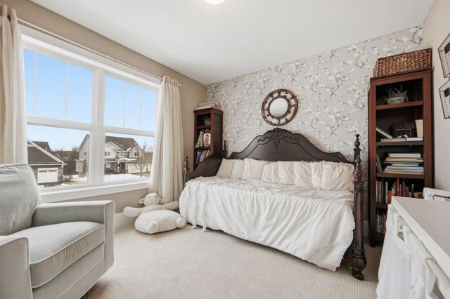 1120 Francesca Court, Chaska, MN 55318