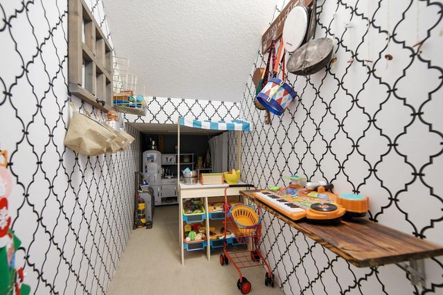 1120 Francesca Court, Chaska, MN 55318