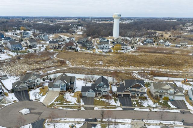 1120 Francesca Court, Chaska, MN 55318