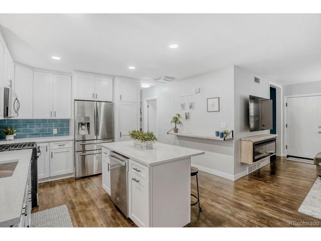 1634 S Newton St, Denver, CO 80219
