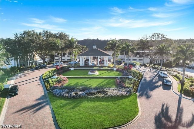 28864 Blaisdell DR, Naples, FL 34119